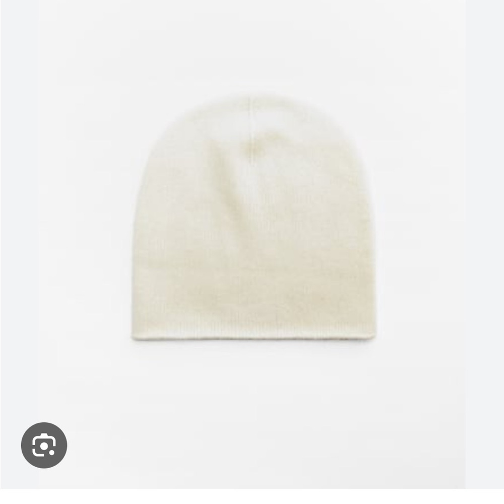 Cream Beanie Hat cashmere Zara